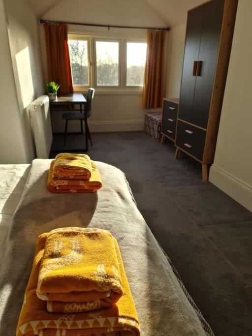 Stylish Georgian Apartment In An Ideal Location North Walsham Exterior photo
